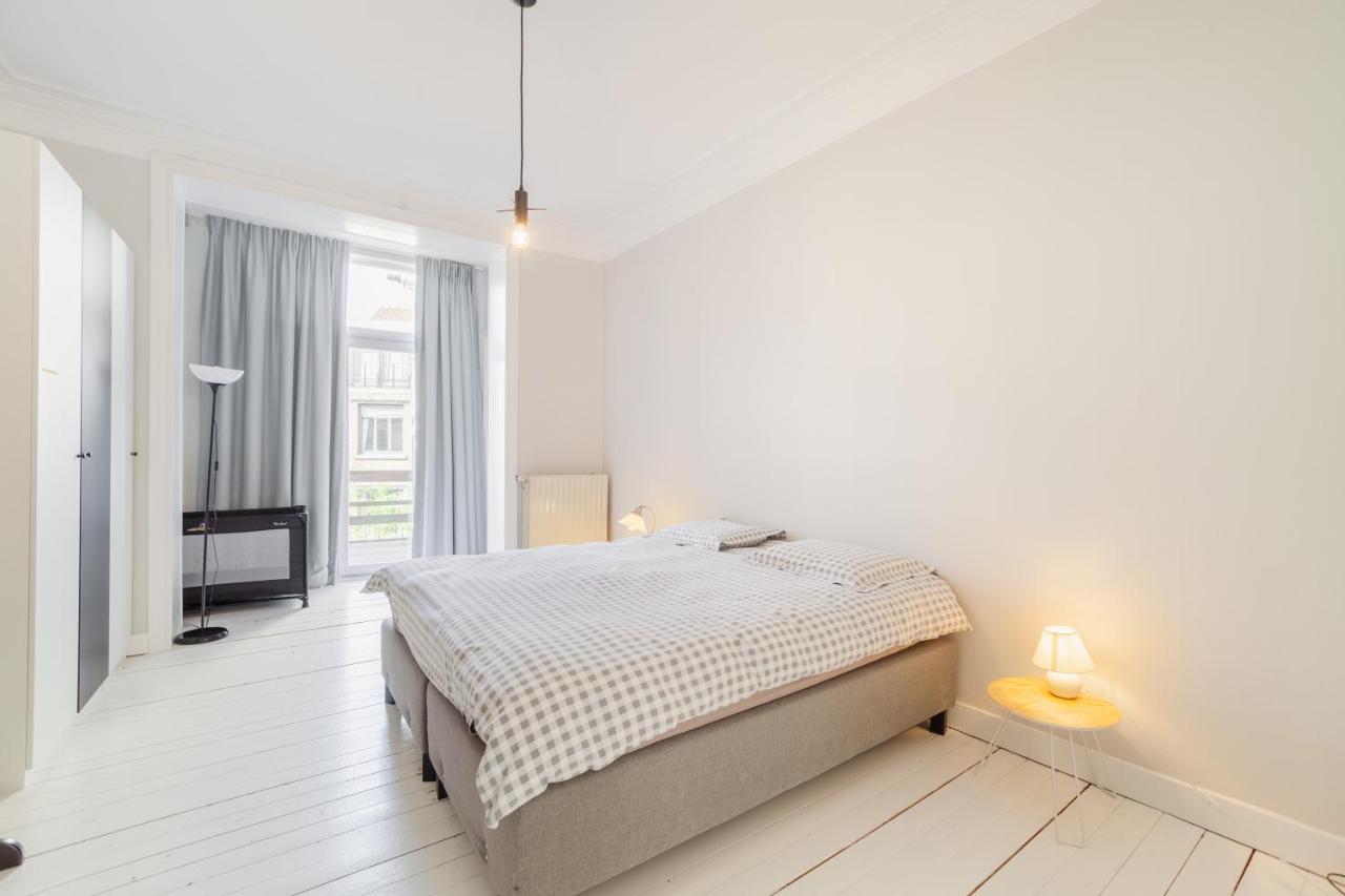 Felix Delhasse Apartment